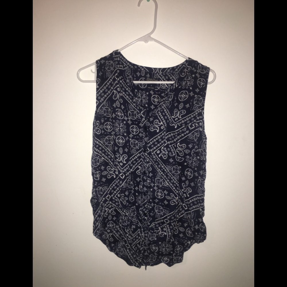 Lucky brand shirt